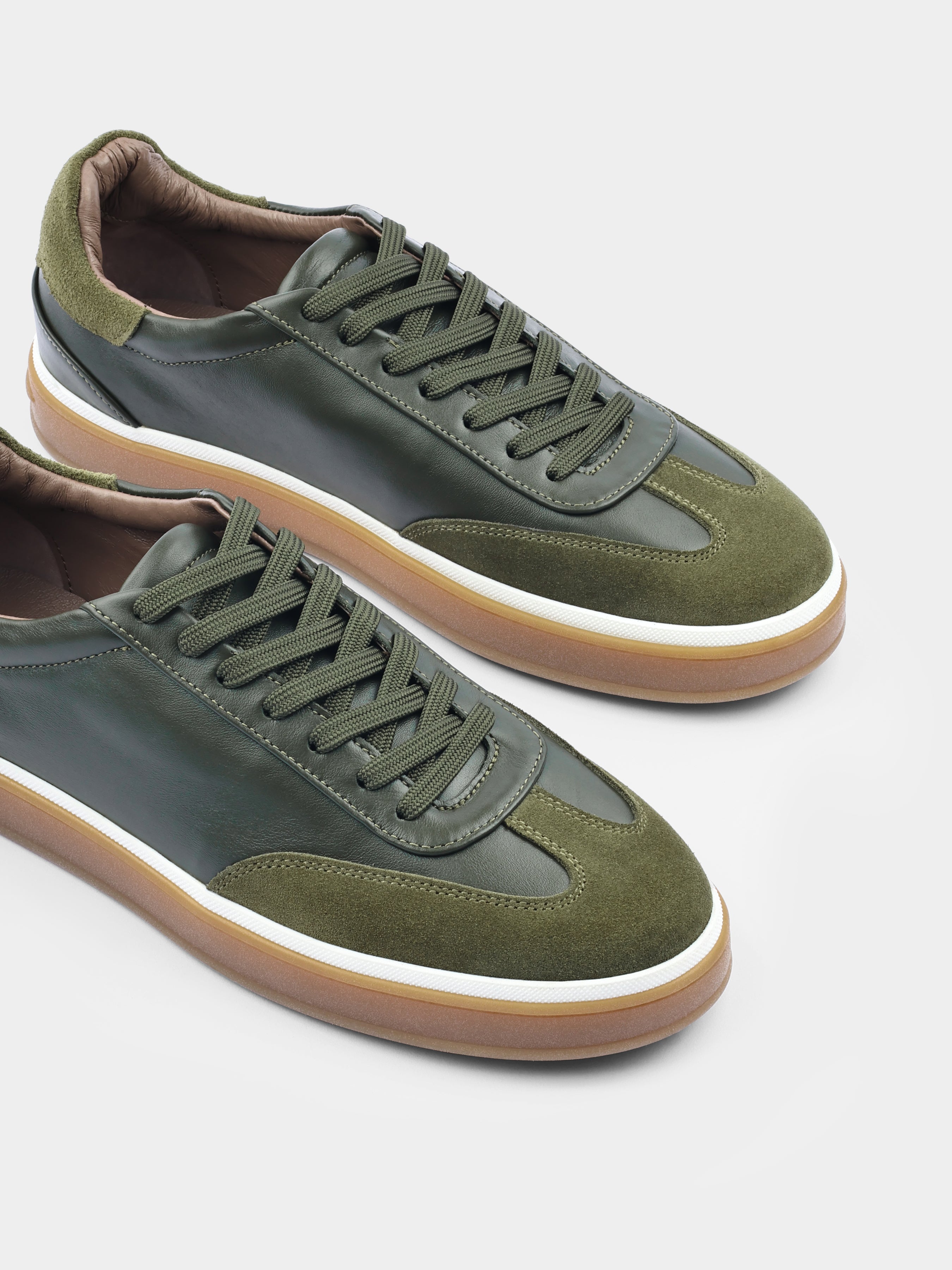 Volere Green Sneakers