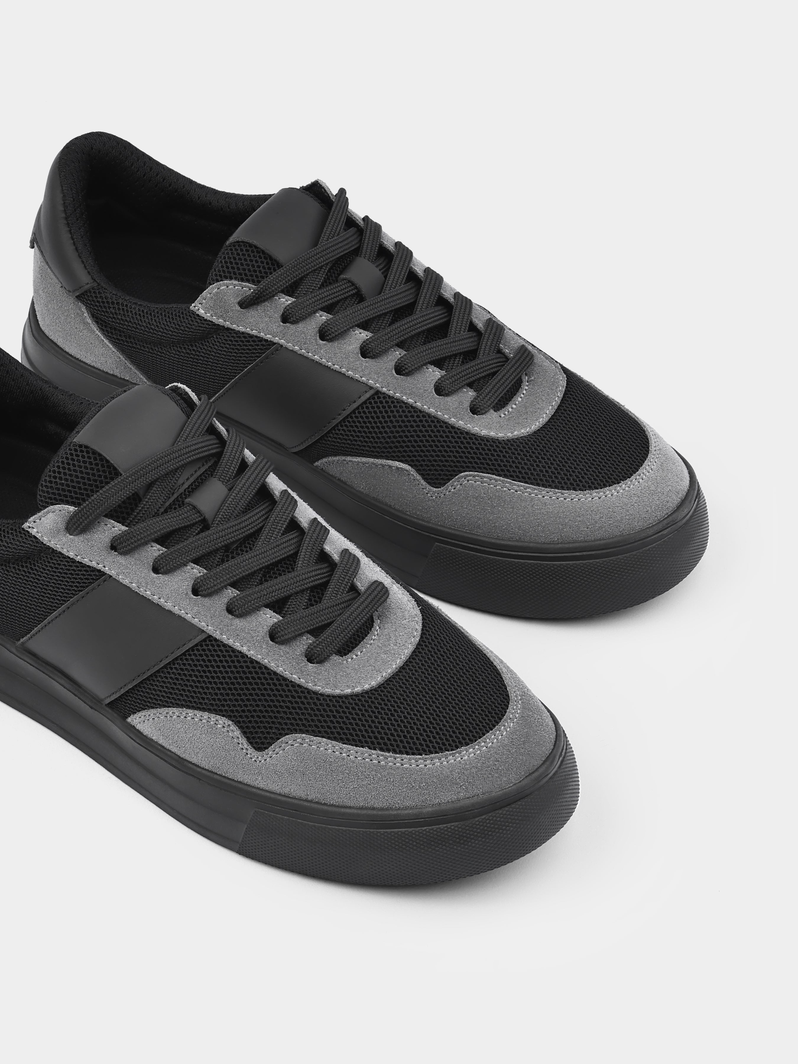Altrove Grey Black Sneakers