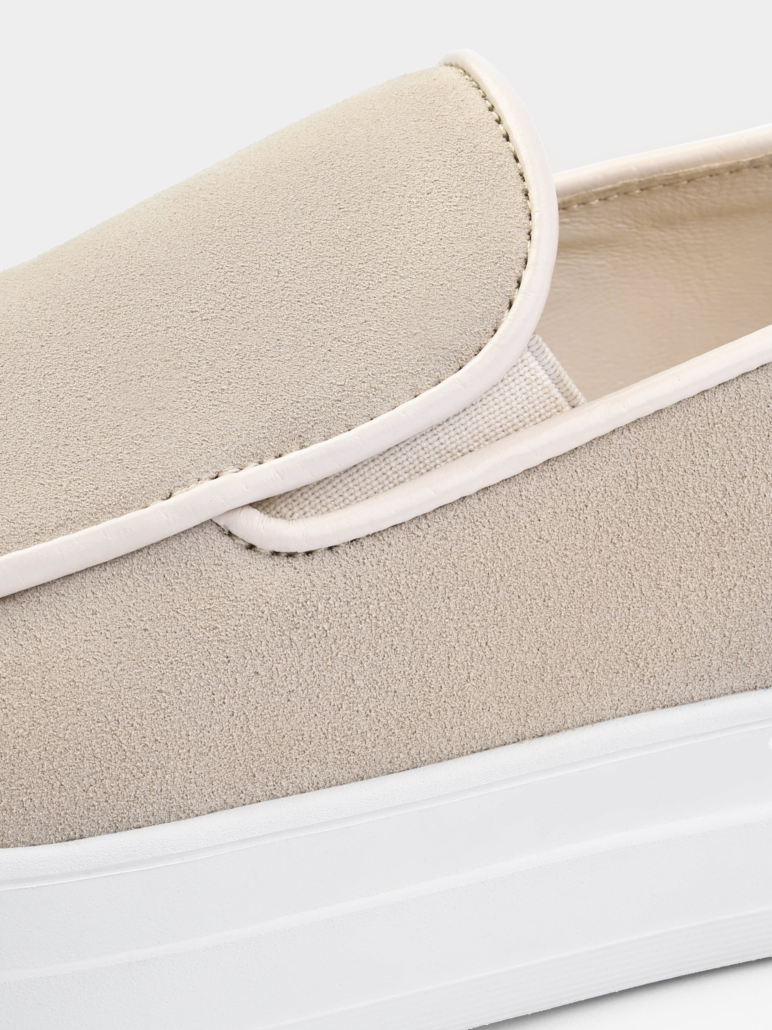 Oscuro Beige Loafers