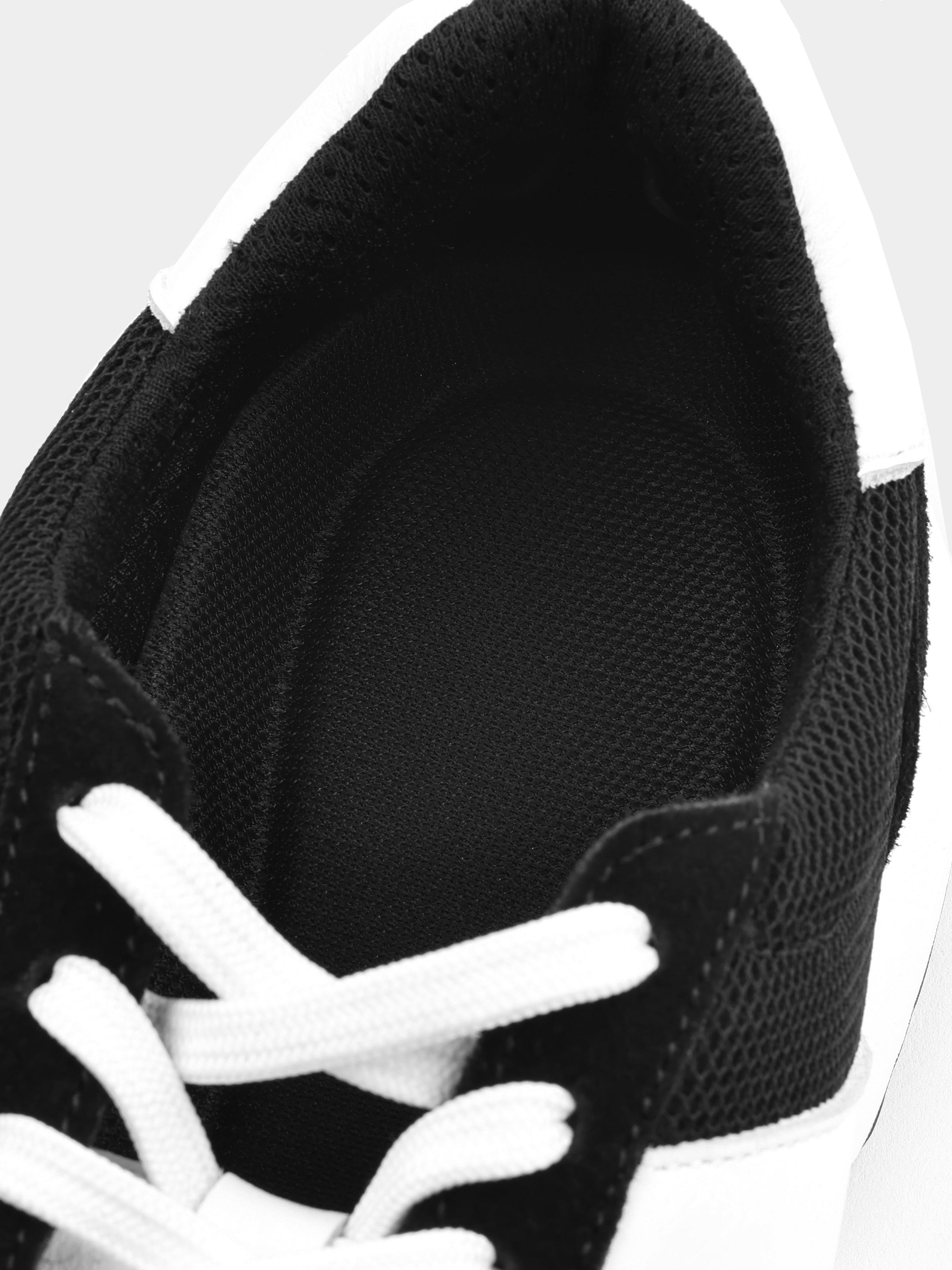 Lasciare Black White Sneakers