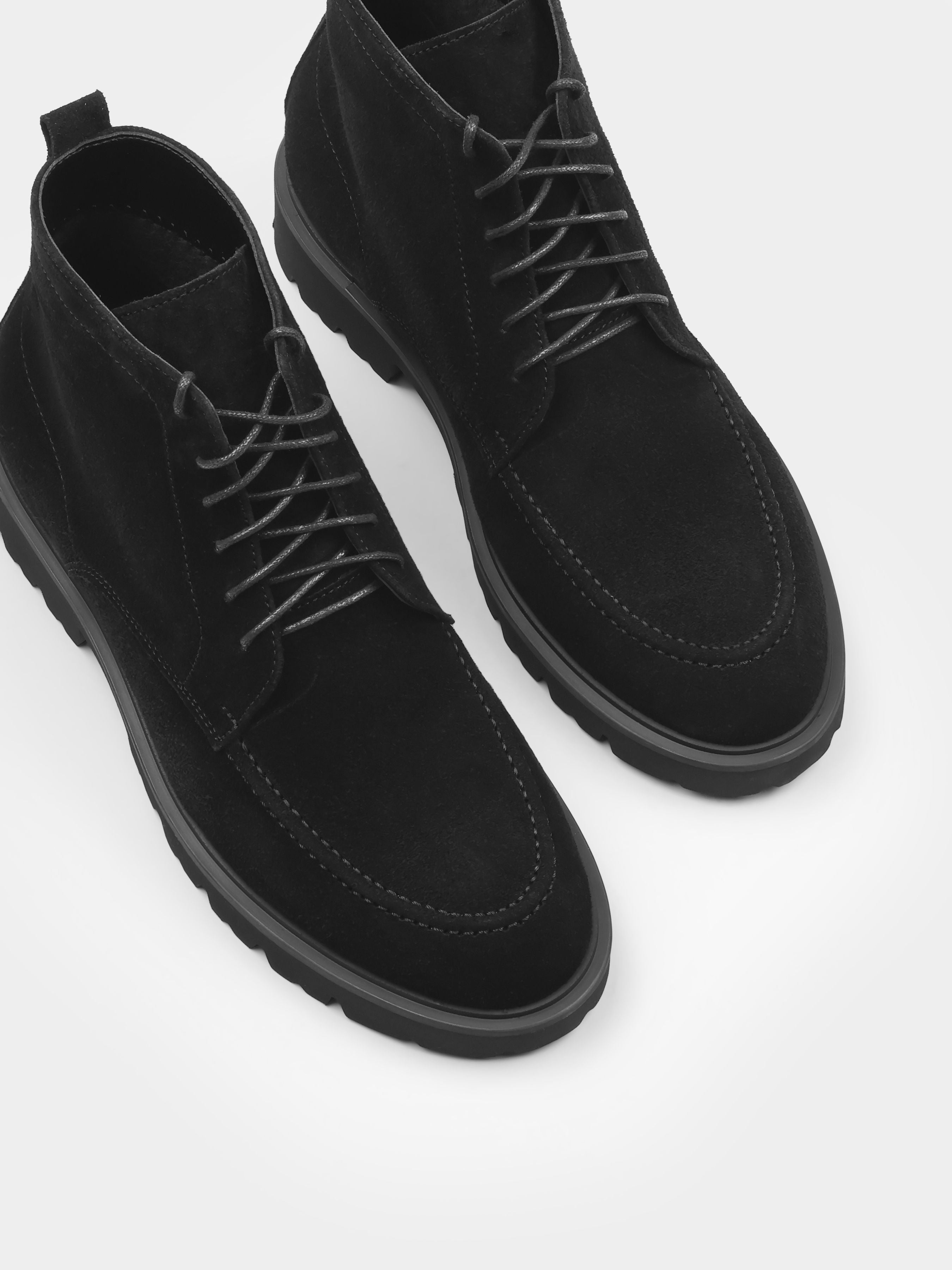 Boots, Modesto, Black Suede, Men's shoes, natural suede upper and fleece lining, diagonally view