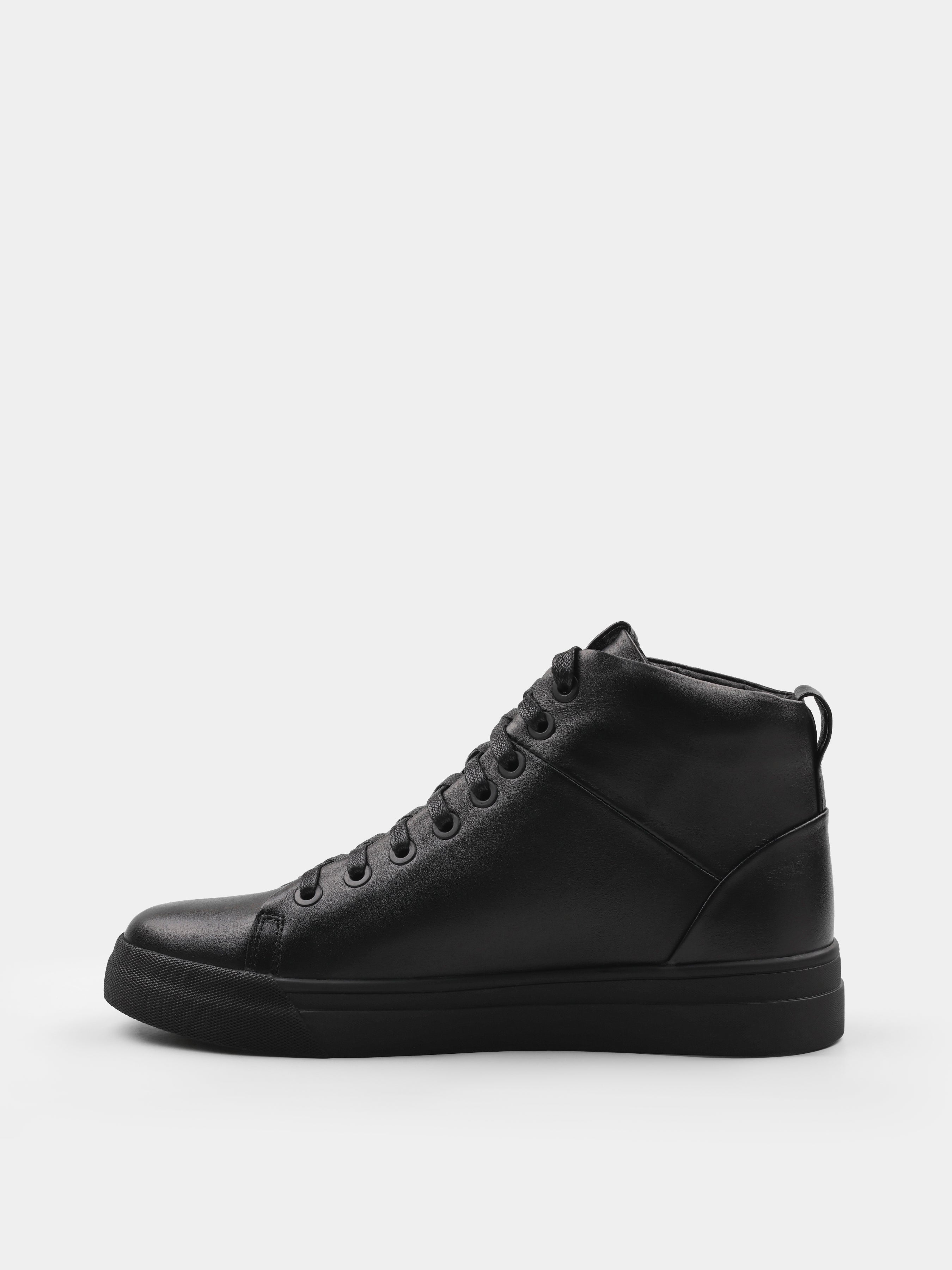 Winter Chiedo Black Sneakers