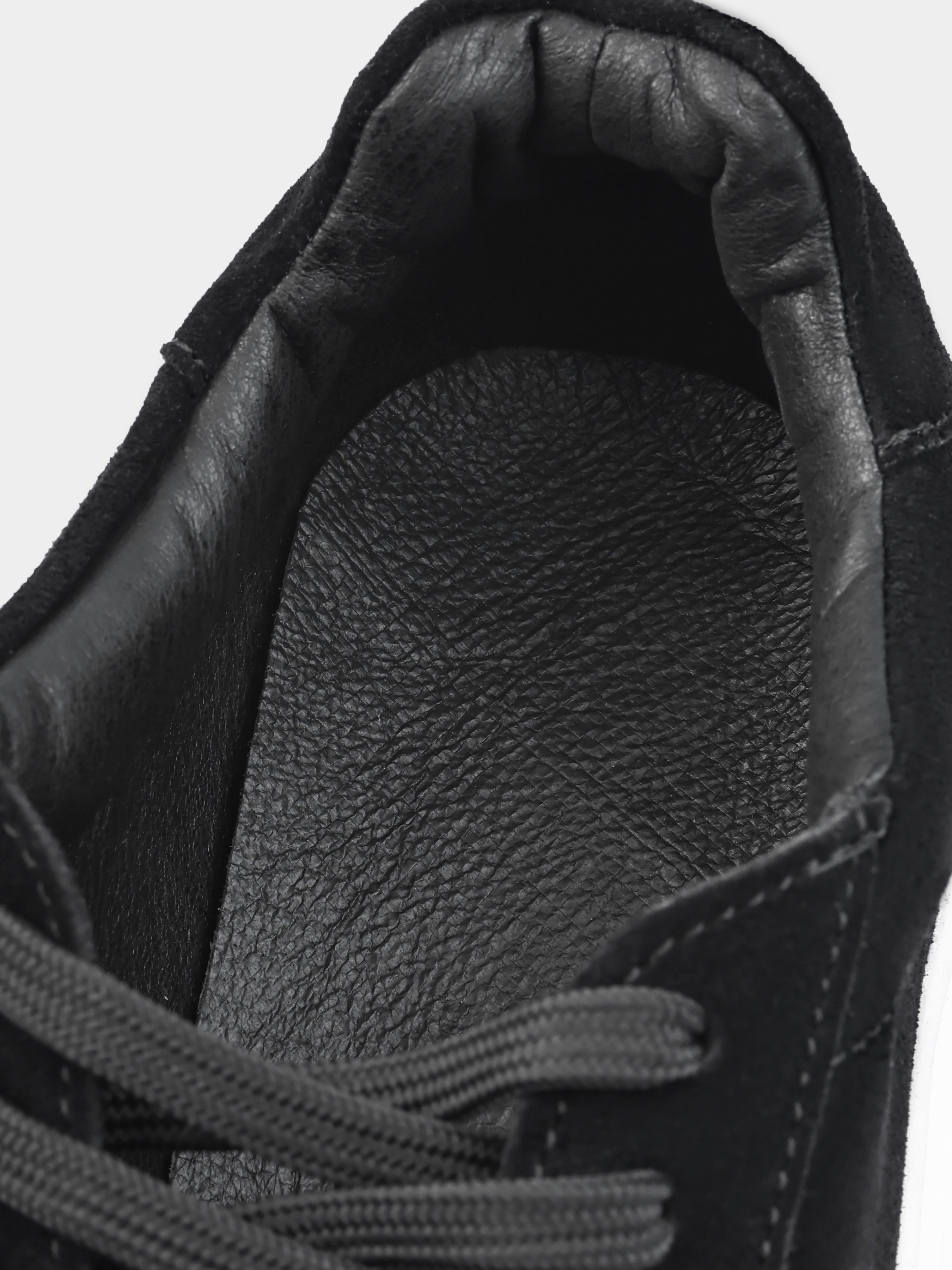 Intendo Black White Suede Sneakers