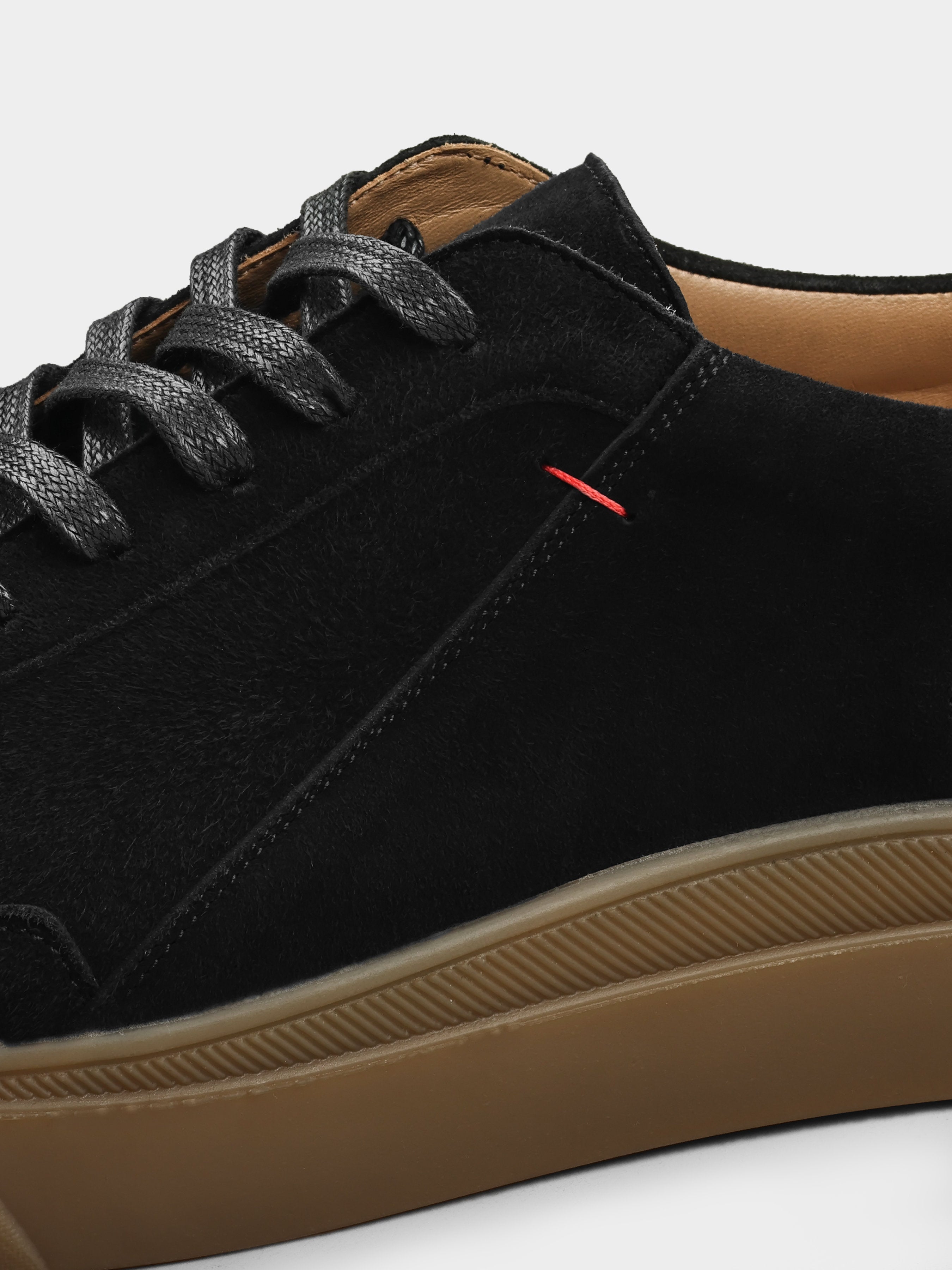Sneakers, Apache, Black, Men's shoes, natural suede upper and leather lining, laces view