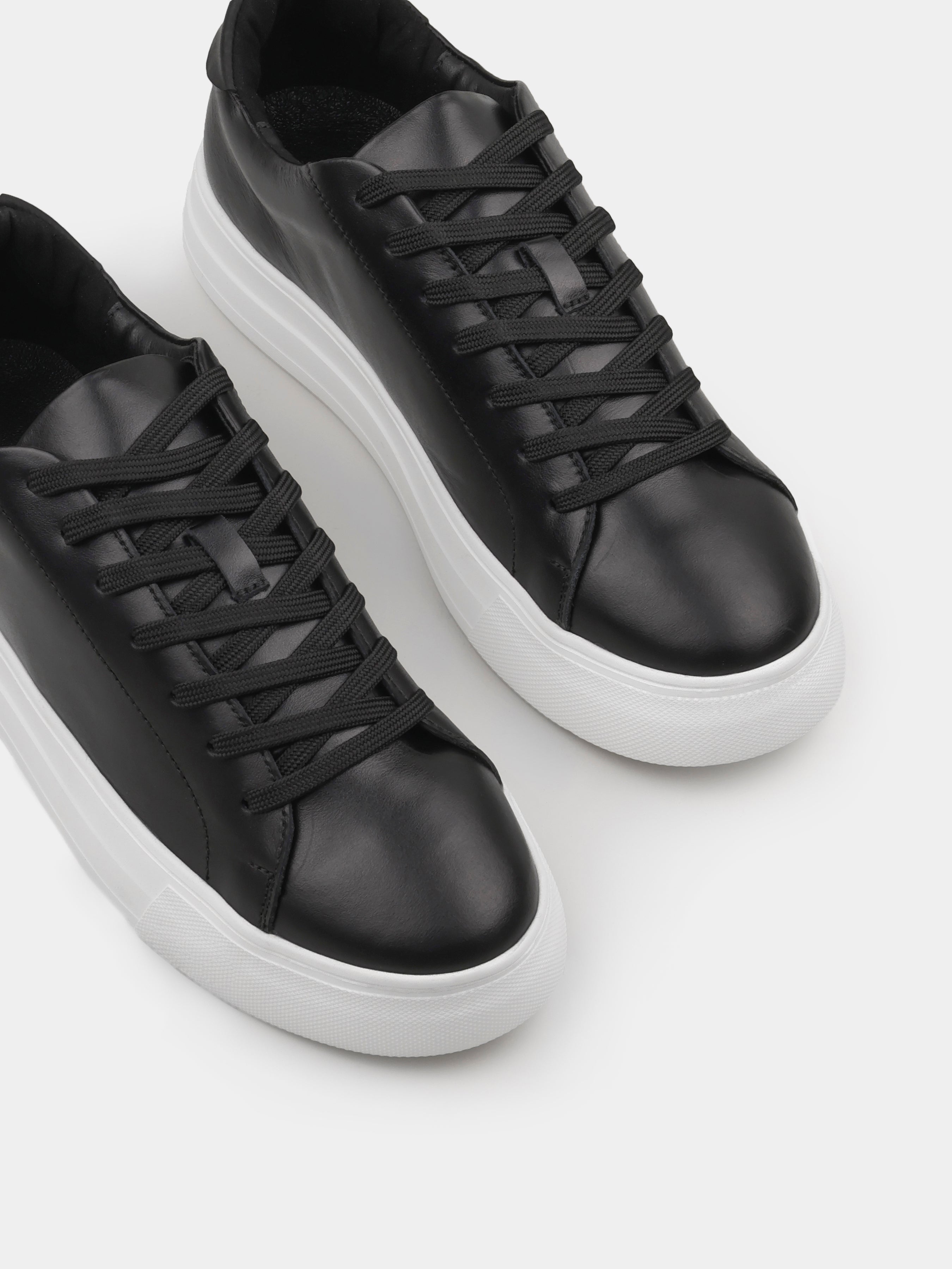 Sneakers, Cento, Black White, Men's shoes, natural leather upper and lining, diagonally view