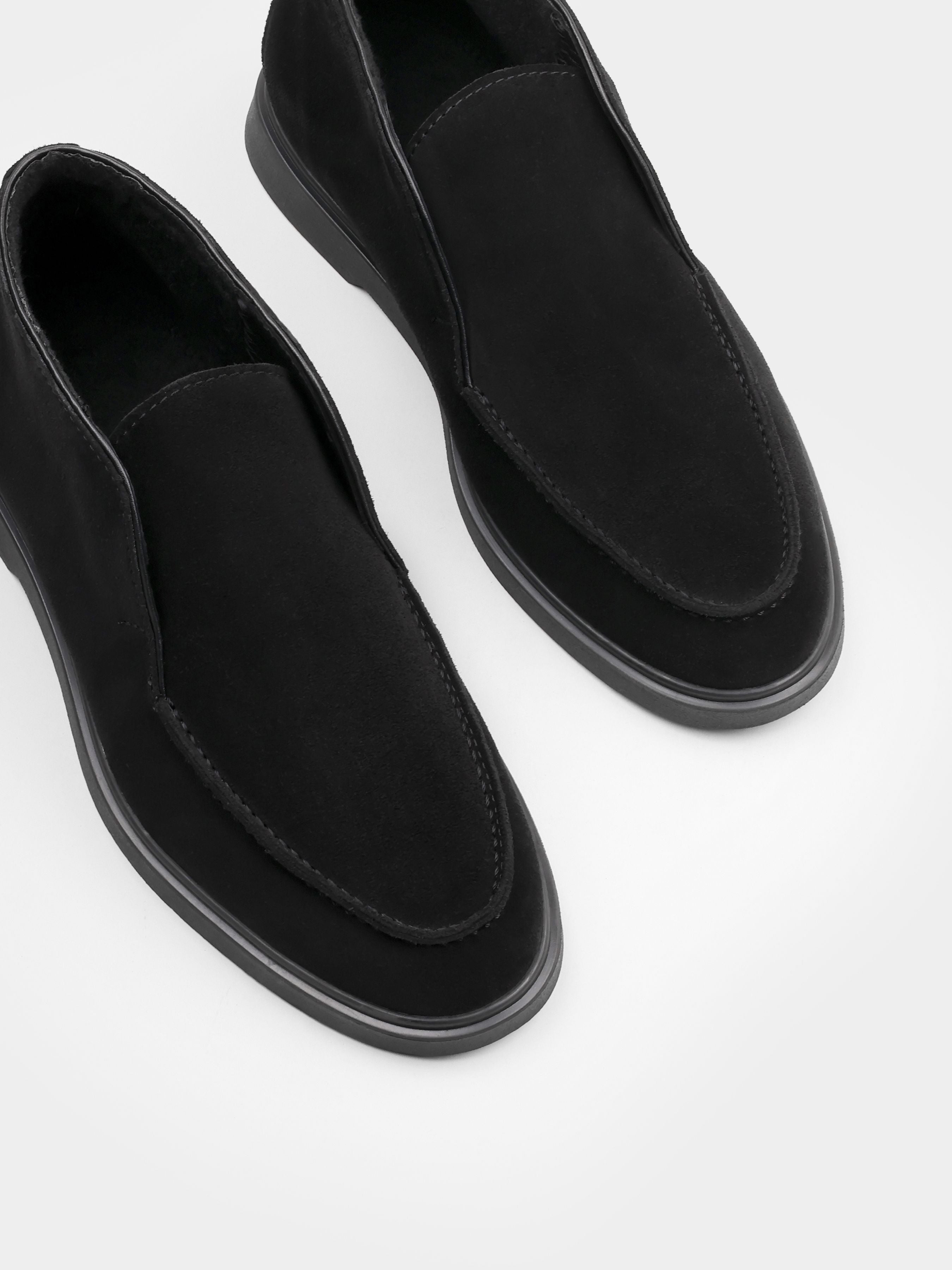 Boots, Ottaviano, Black Suede, Men's shoes, natural suede upper and fleece lining, diagonally view