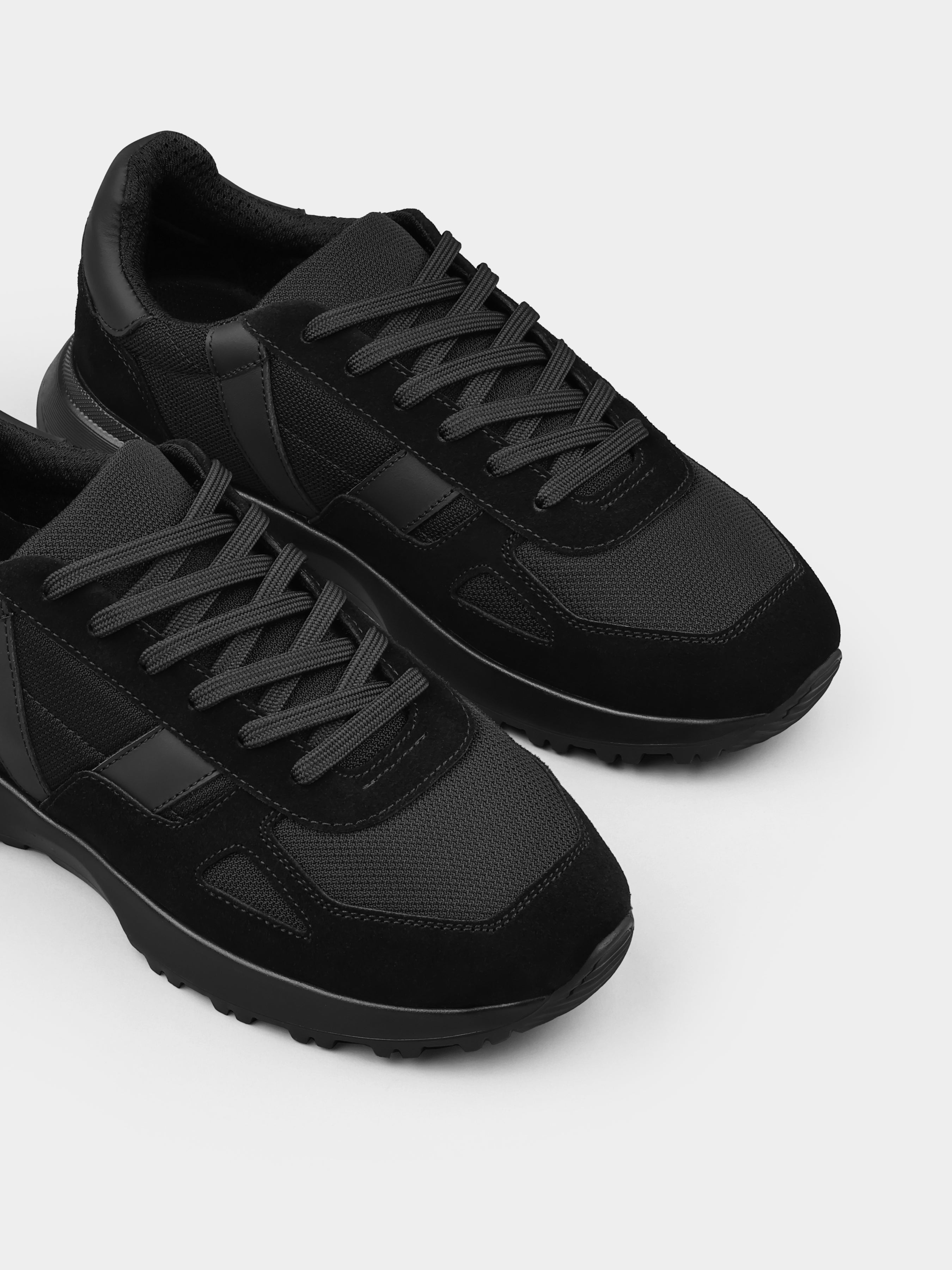 Sneakers, Agordo, black, Men's shoes, natural genuine suede/Cordura 1000D upper and textile lining, diagonally view