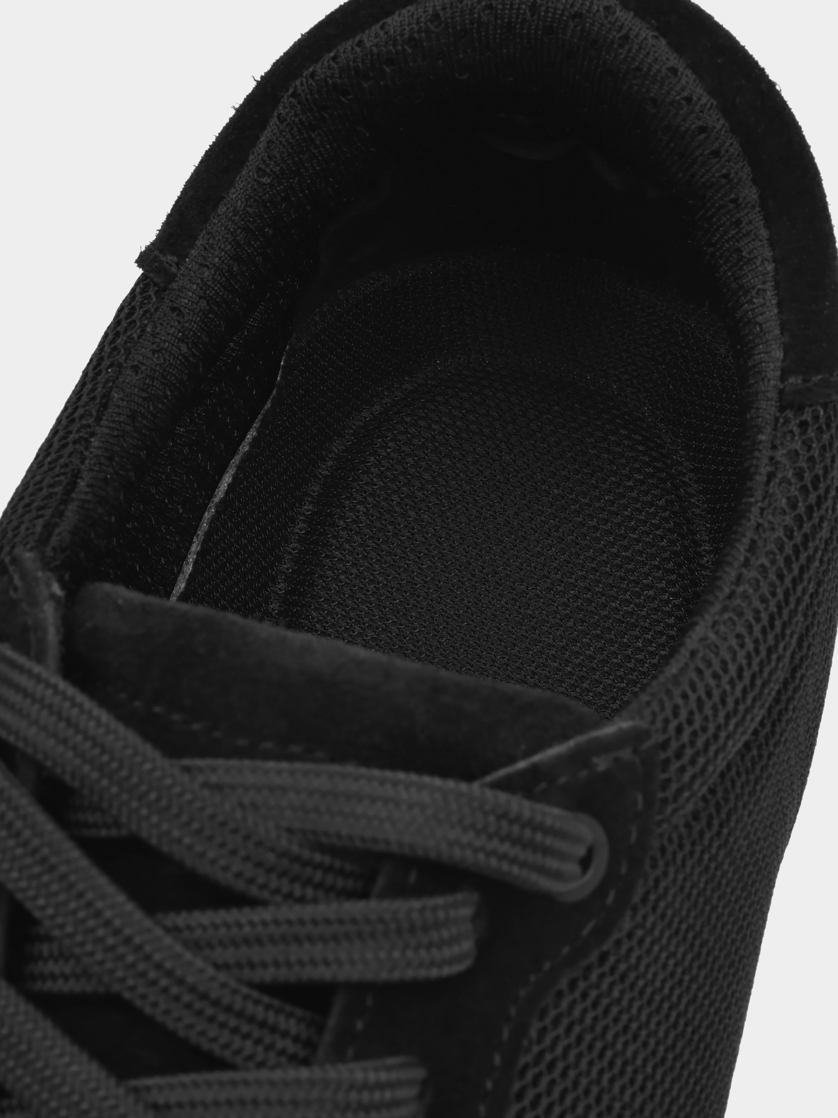 Dovera Black White Sneakers