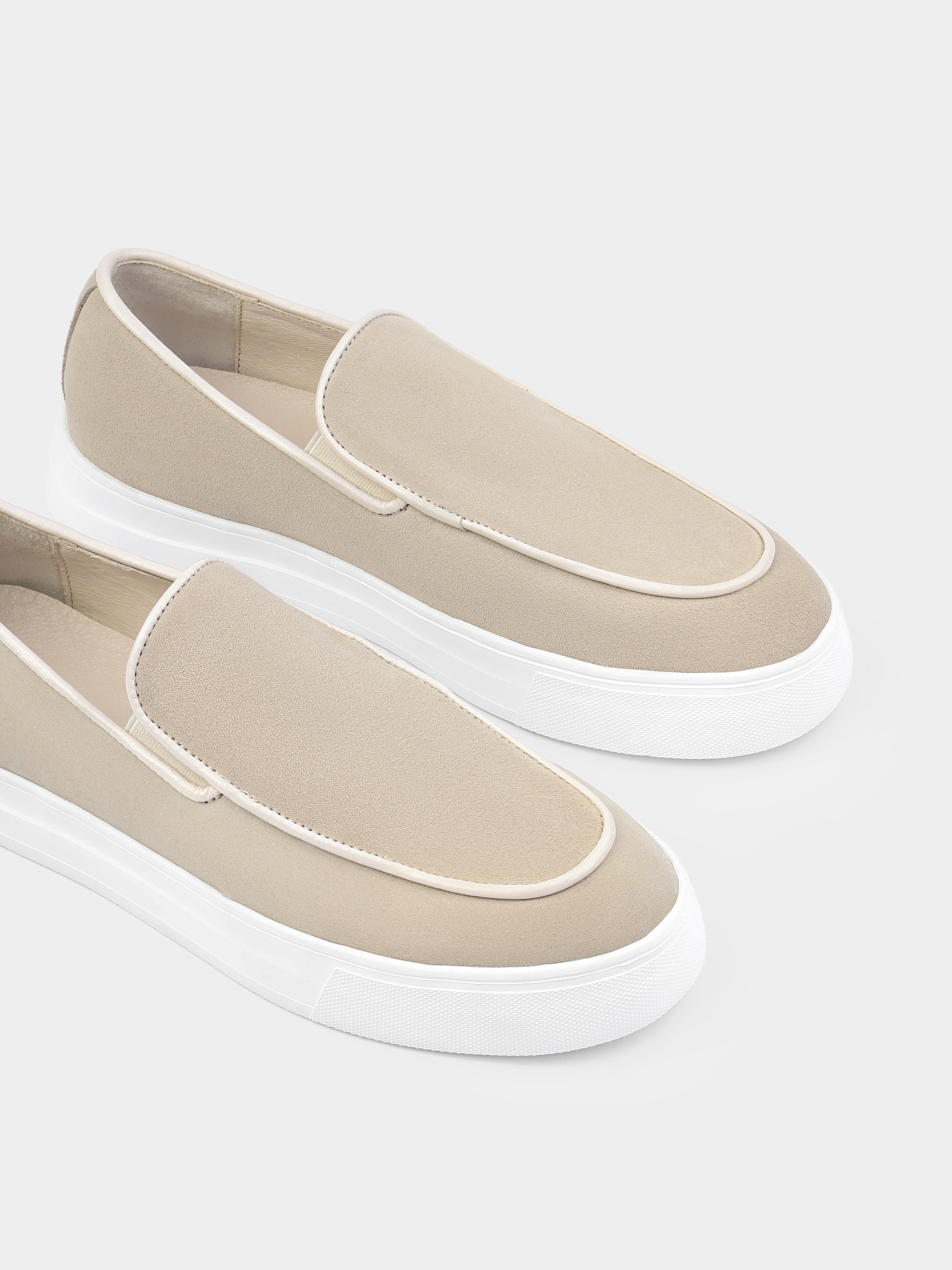 Oscuro Beige Loafers