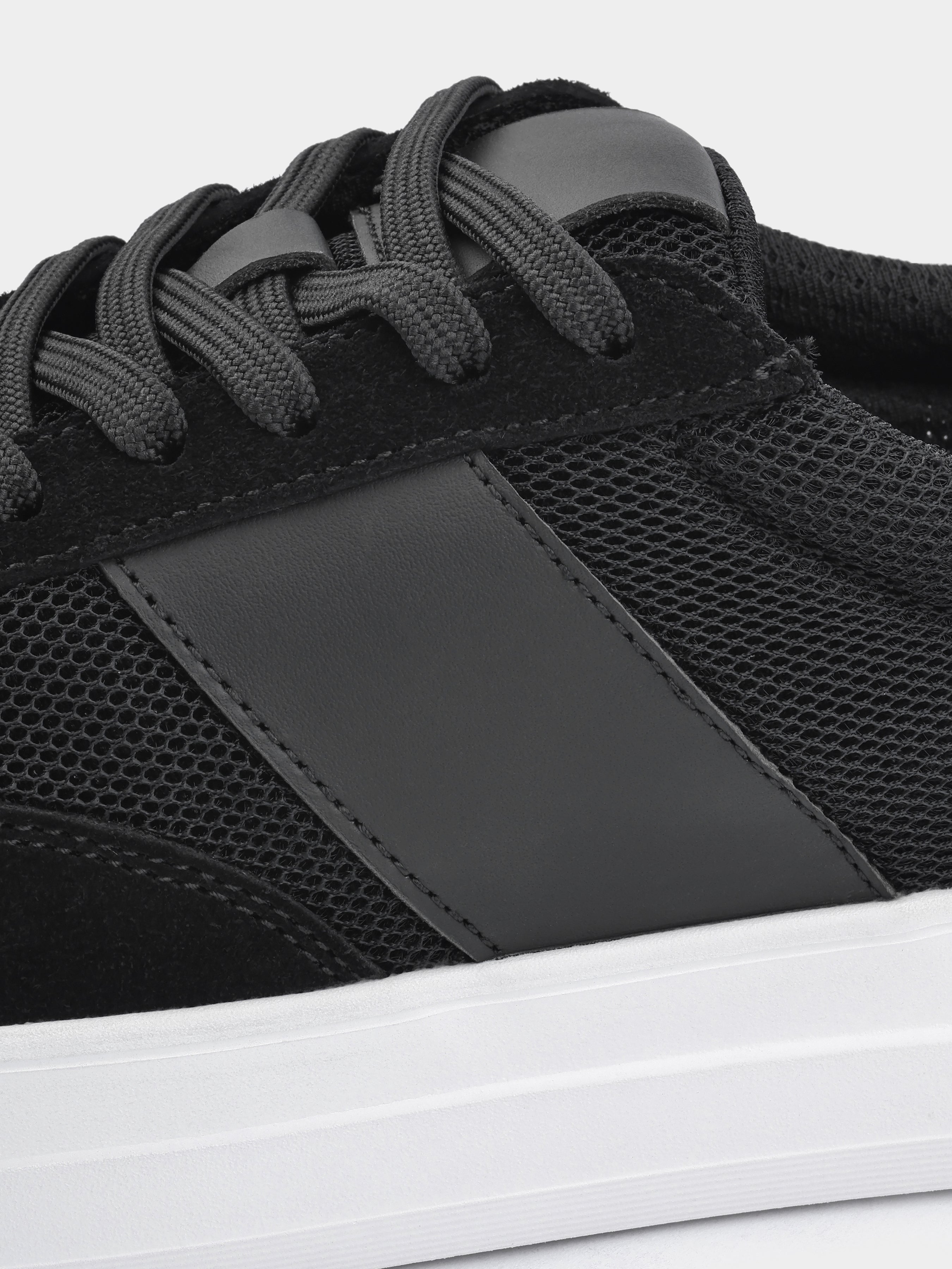 Altrove Black White Sneakers