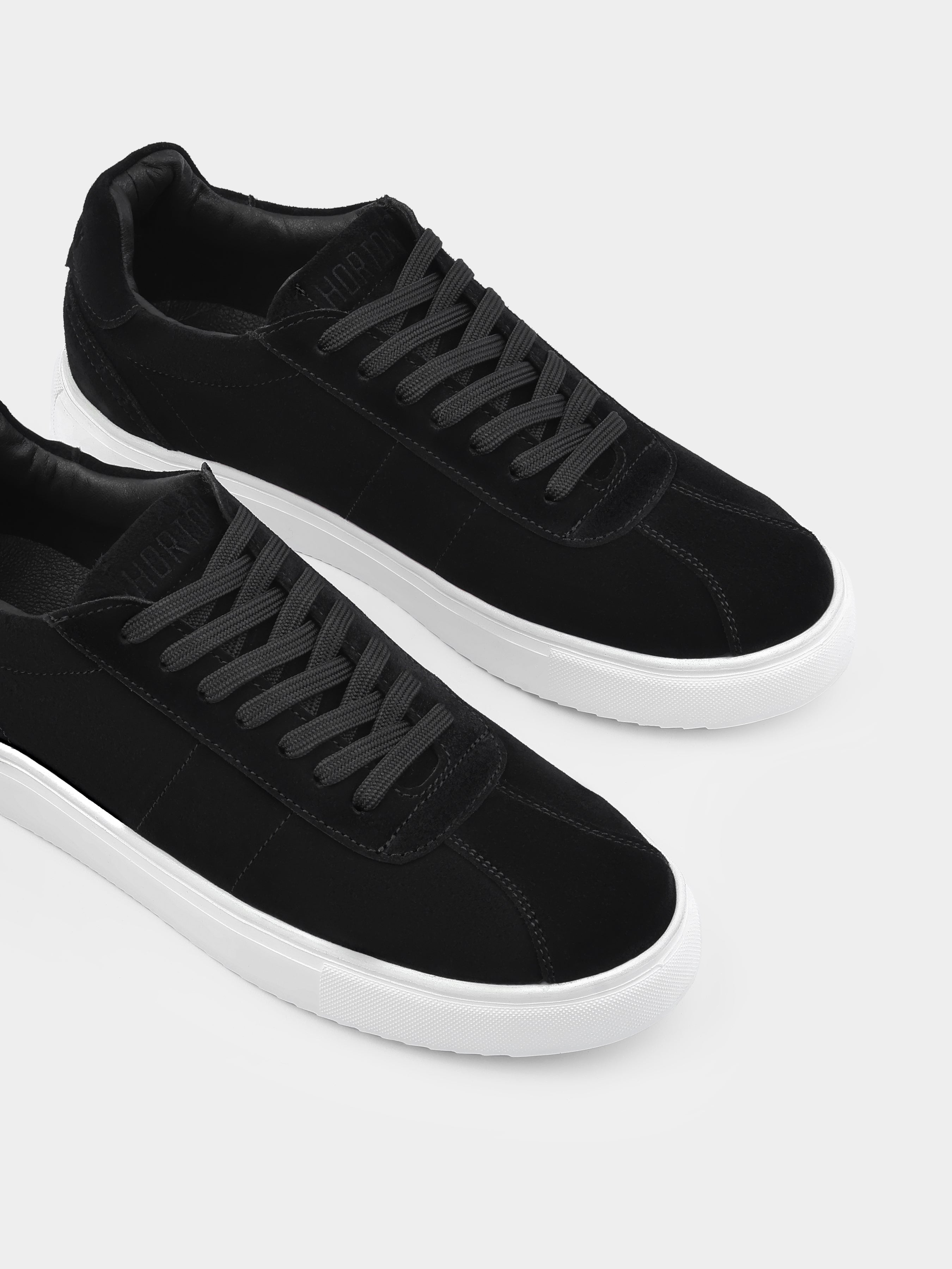 Intendo Black White Suede Sneakers