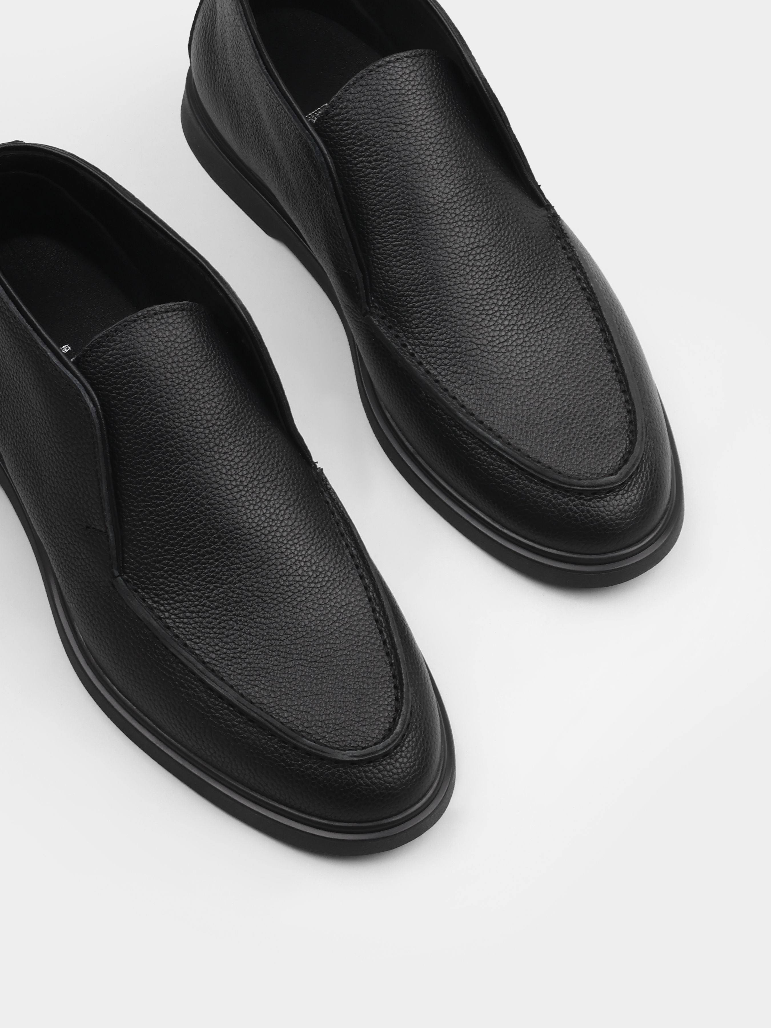 Boots, Ottaviano, Black, Men's shoes, natural leather upper and lining, diagonally view 