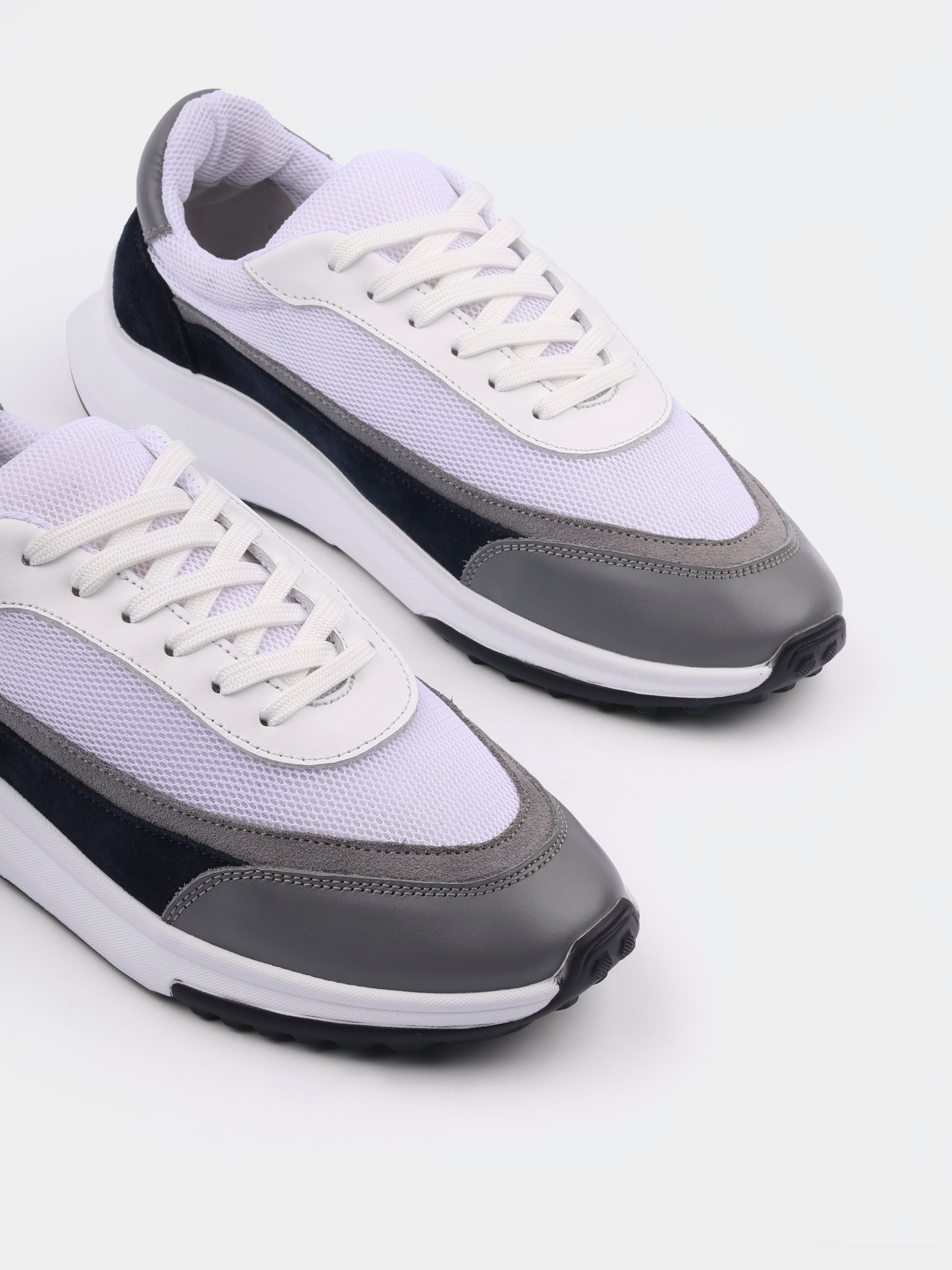 Speranza Grey Sneakers